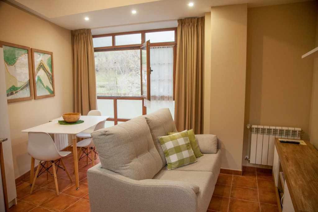 Cumbres De Los Picos Apartamento La Yedra Poo  Bagian luar foto